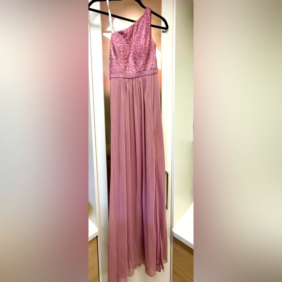 prom or bridesmaid dress - Picture 1 of 9